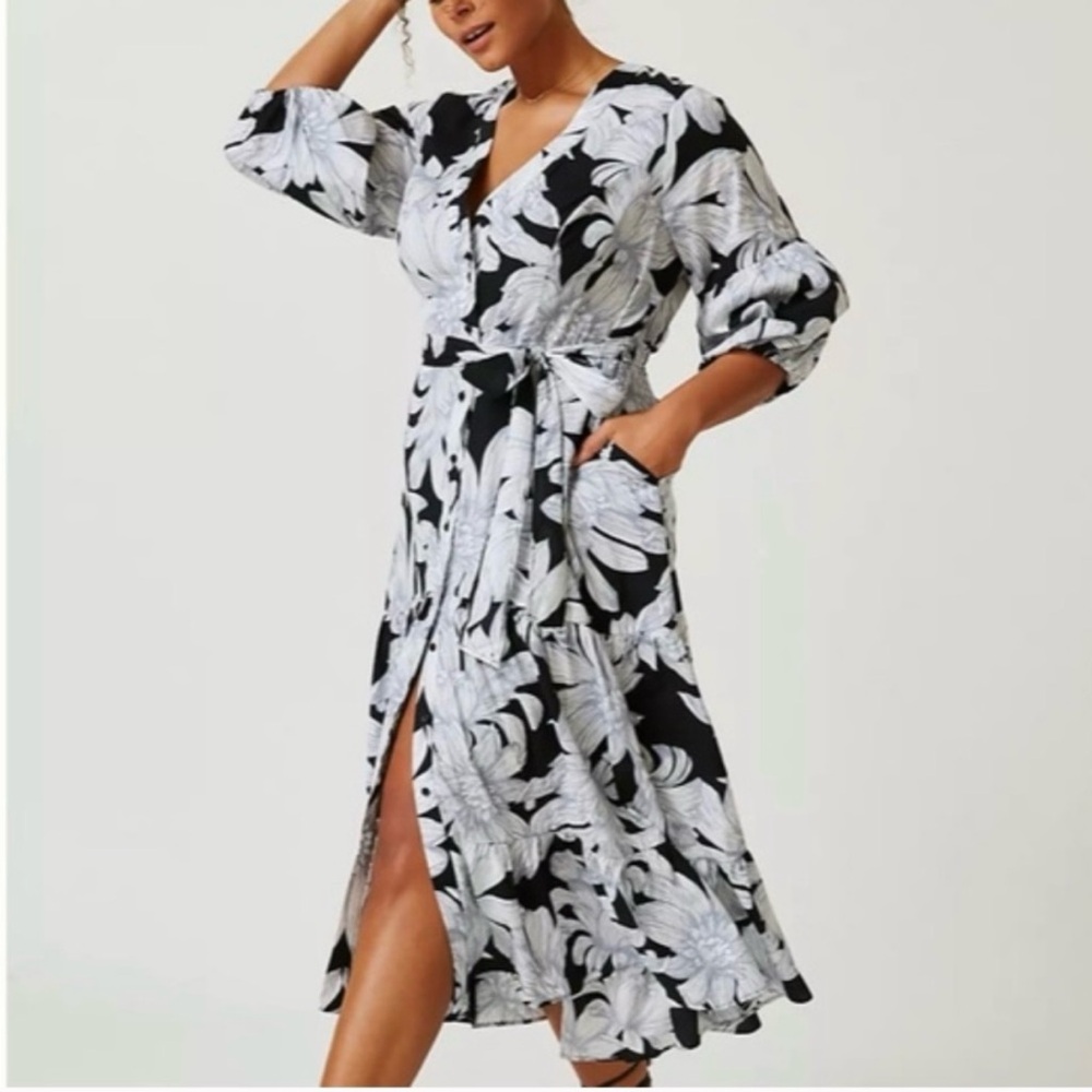 MAEVE Anthropologie Puff-Sleeved Midi Dress Floral‎ Black White Size US 4